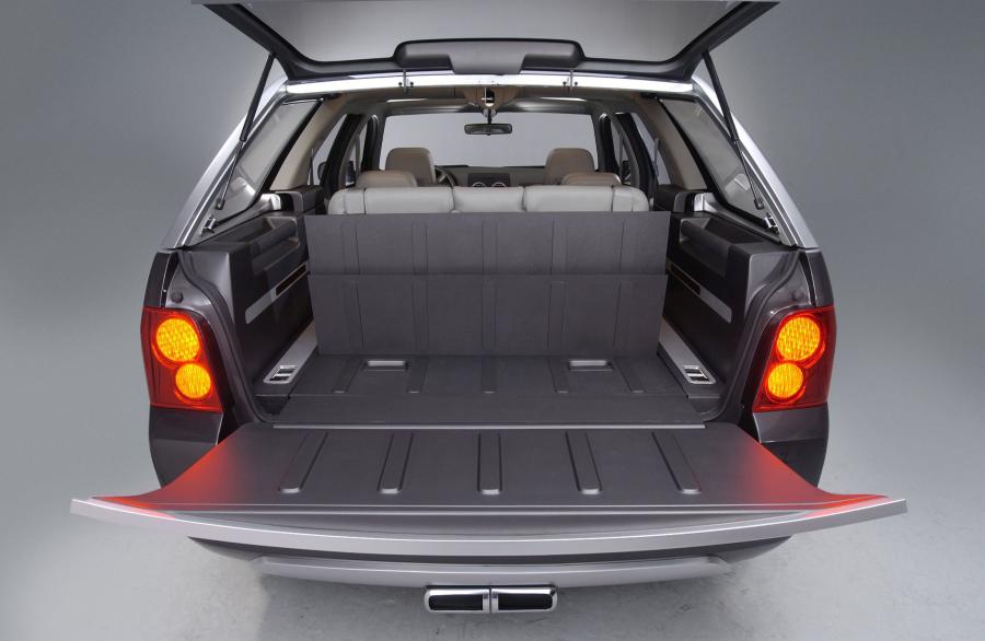  Ford Freestyle FX Concept 2003 года  (фото 6 из 28)